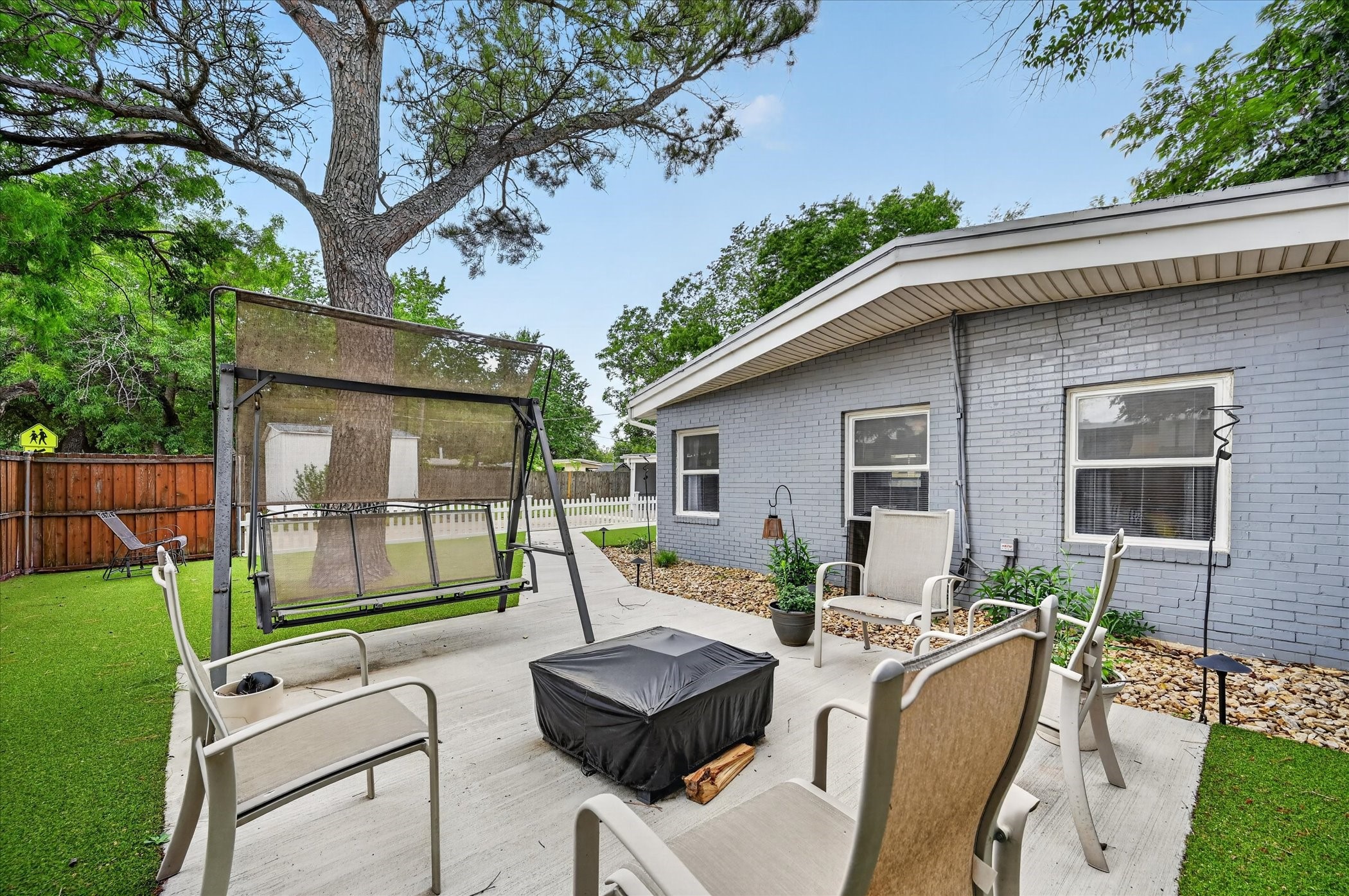 1603 William Brewster Street Irving TX 75061