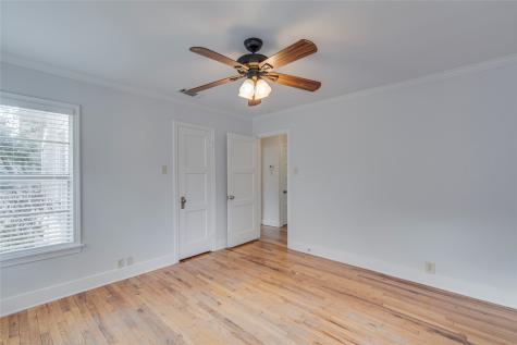 1033 E Elm Street Hillsboro TX 76645