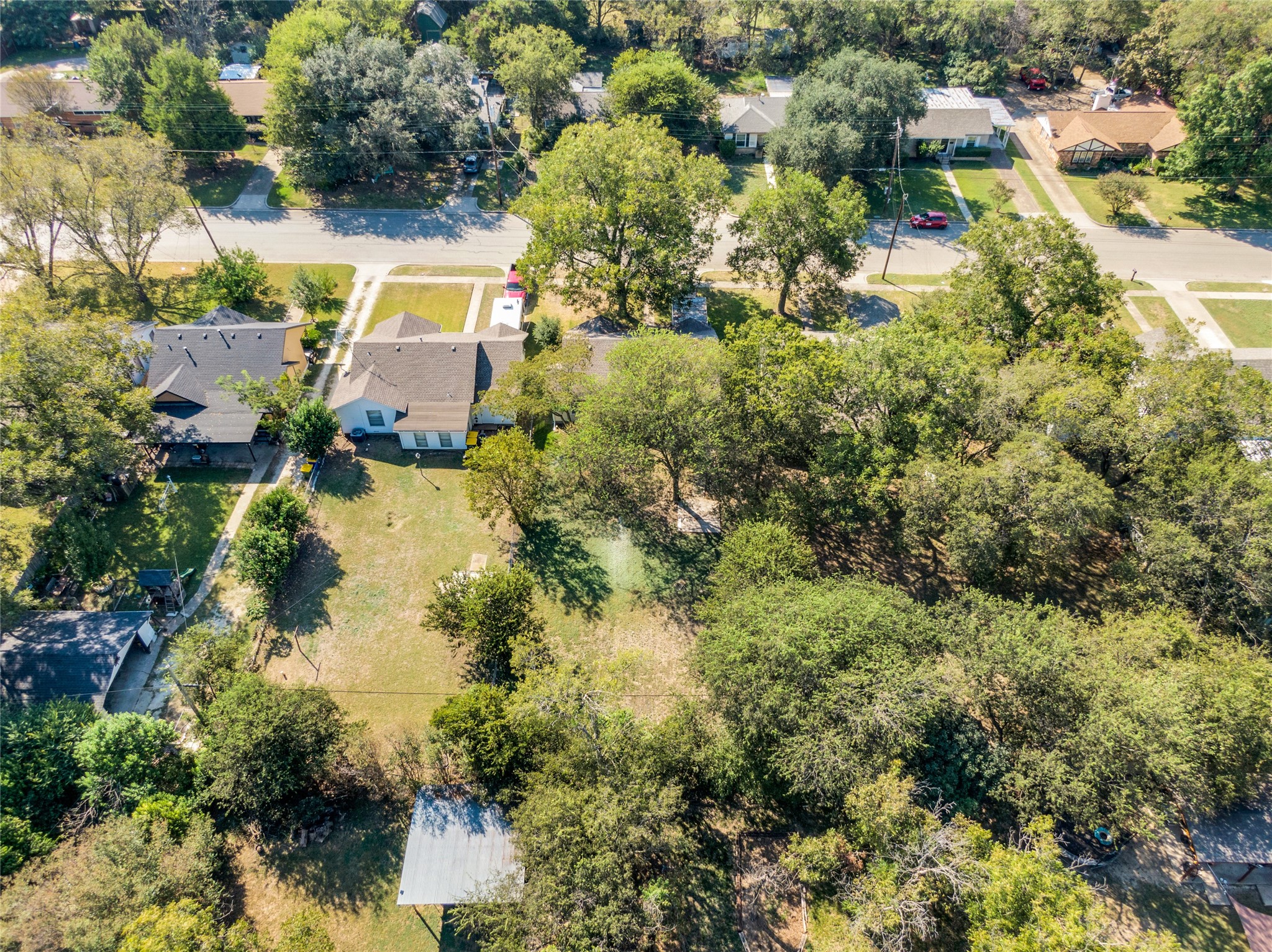 1033 E Elm Street Hillsboro TX 76645