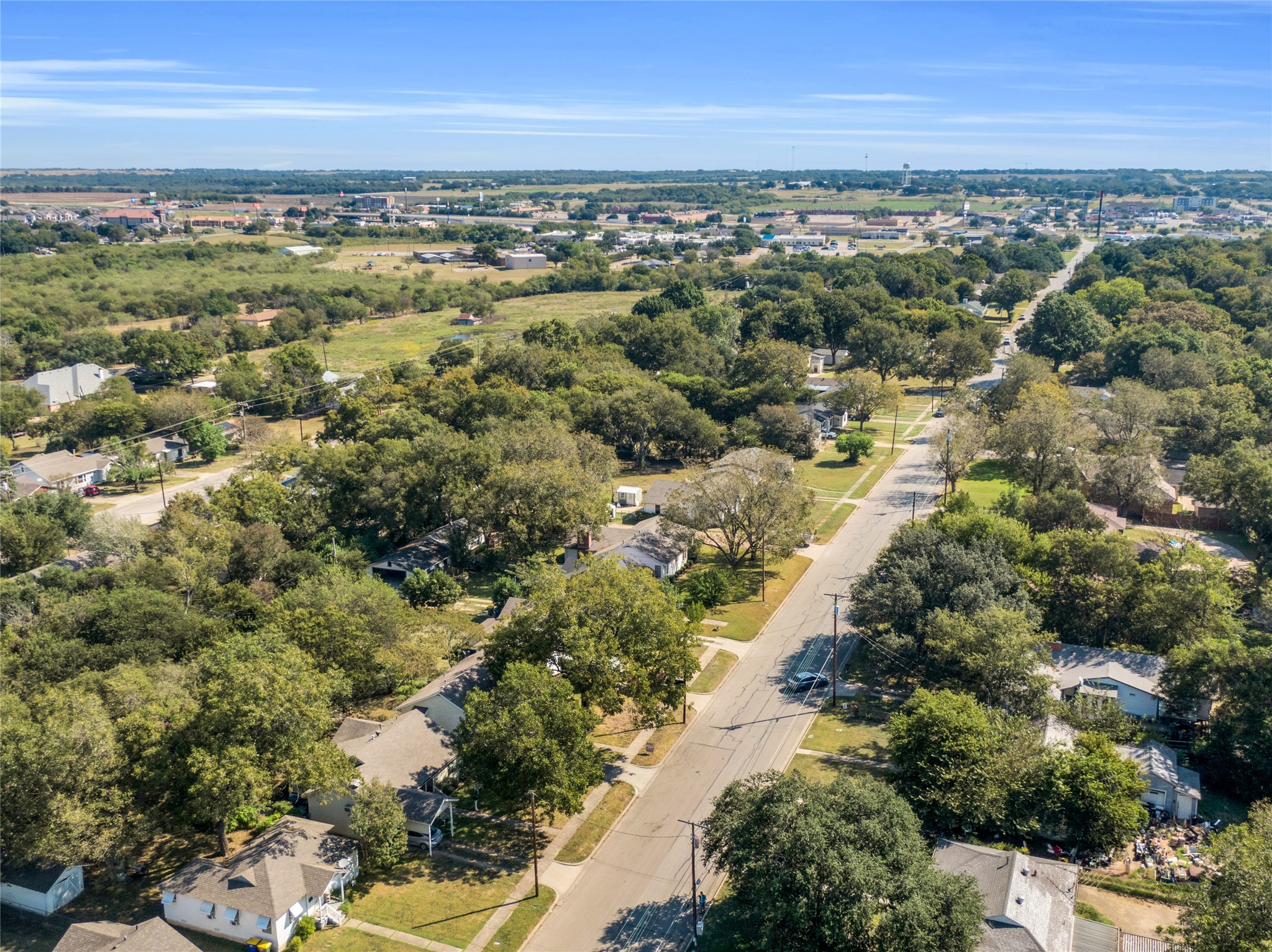 1033 E Elm Street Hillsboro TX 76645