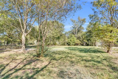 1033 E Elm Street Hillsboro TX 76645