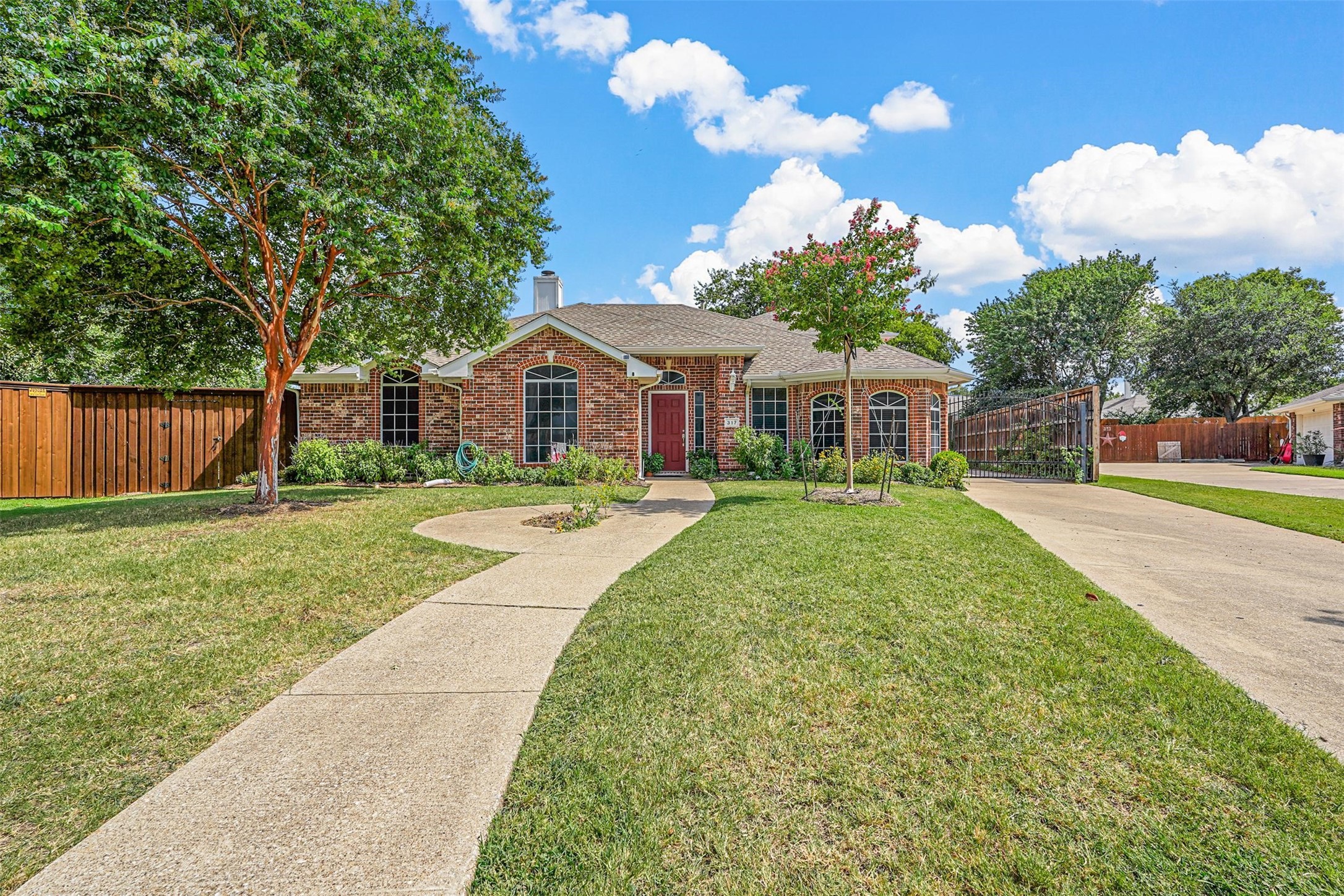 317 Holly Court Murphy TX 75094