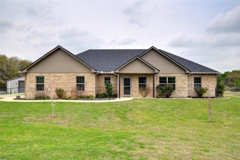 840 County Road 3451 Paradise TX 76073