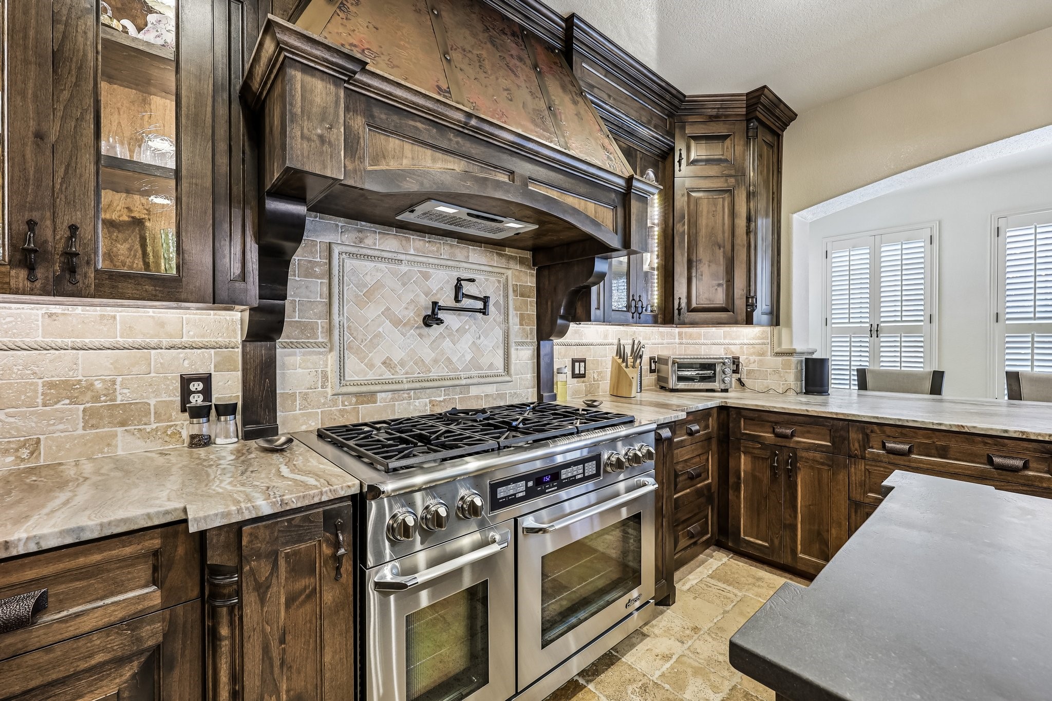 221 N Lucas Drive Grapevine TX 76051
