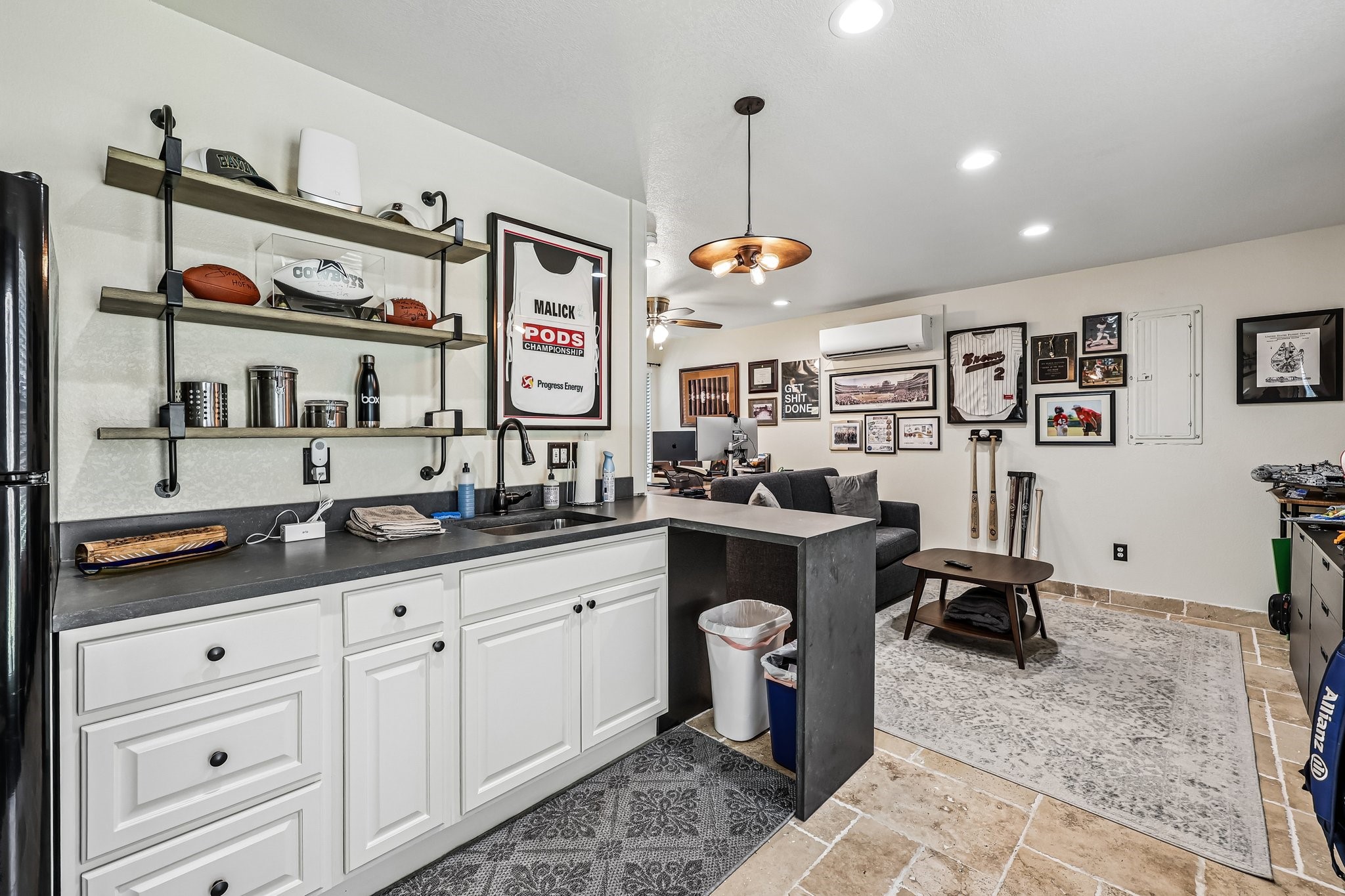 221 N Lucas Drive Grapevine TX 76051