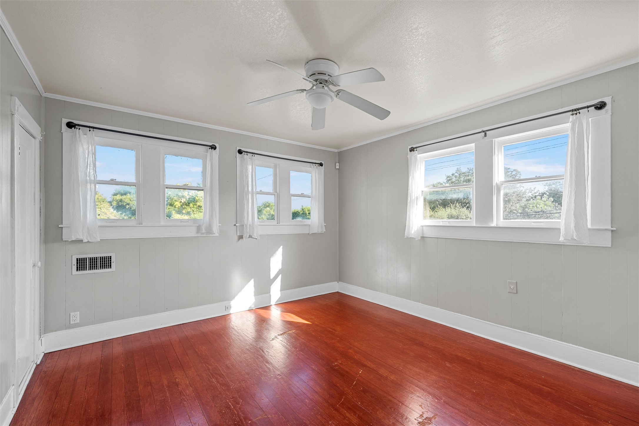 2627 Fort Avenue Waco TX 76707