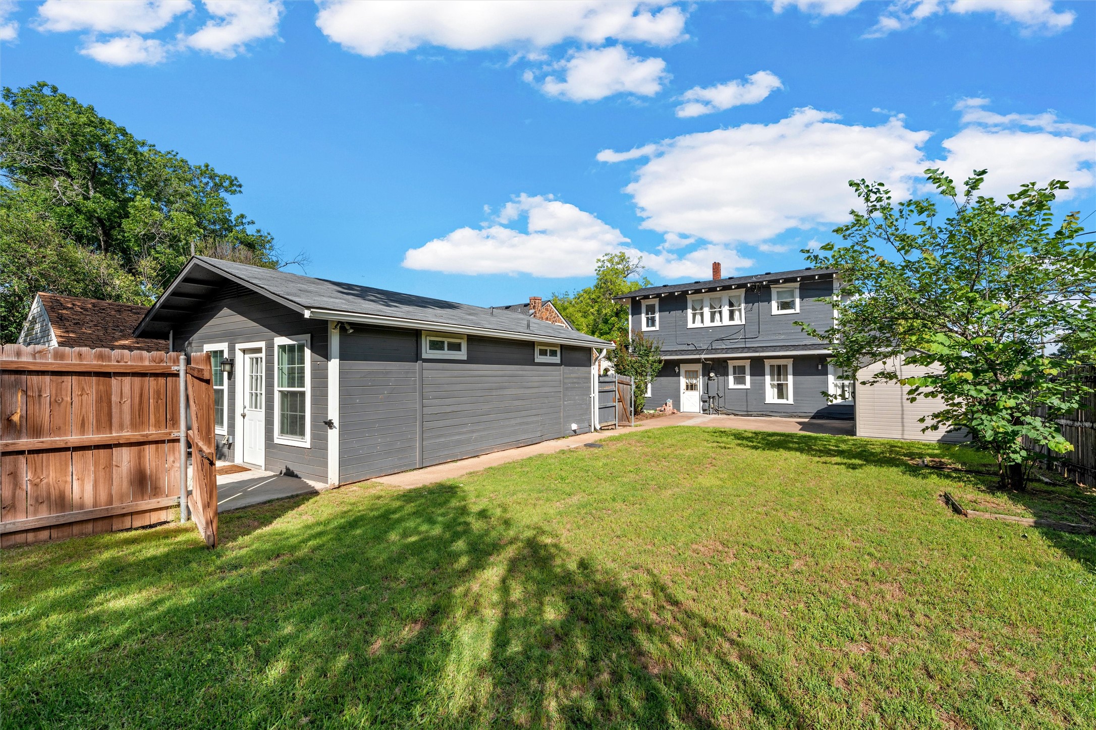 2627 Fort Avenue Waco TX 76707