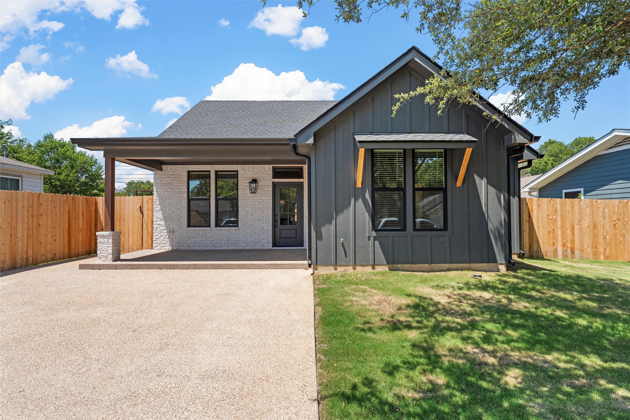 2923 Reuter Avenue Waco TX 76708