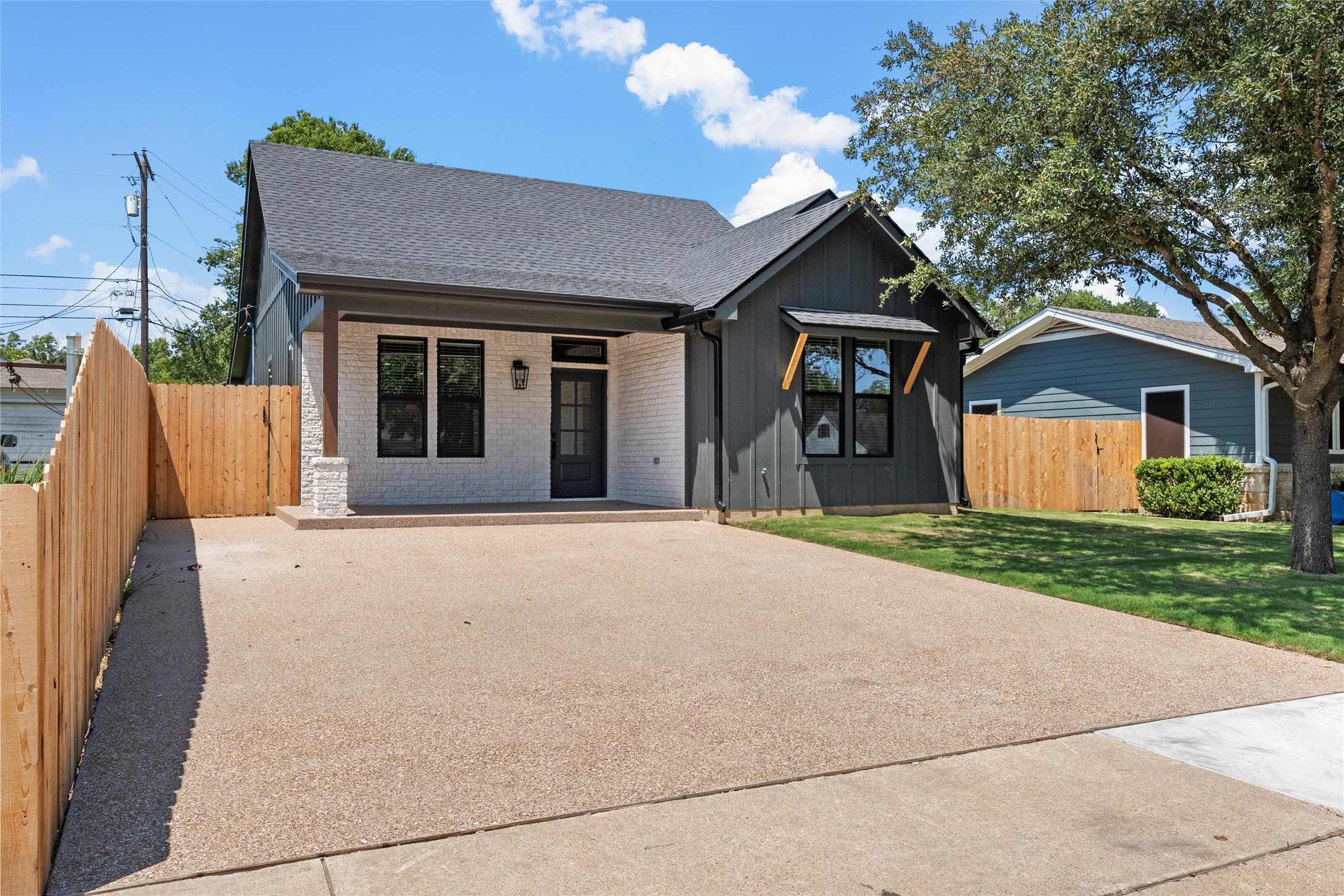 2923 Reuter Avenue Waco TX 76708