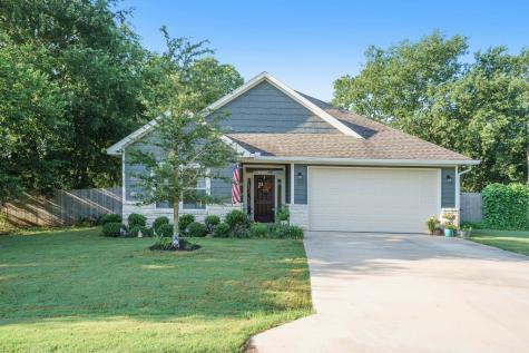 100 Colquitt Street Rio Vista TX 76093