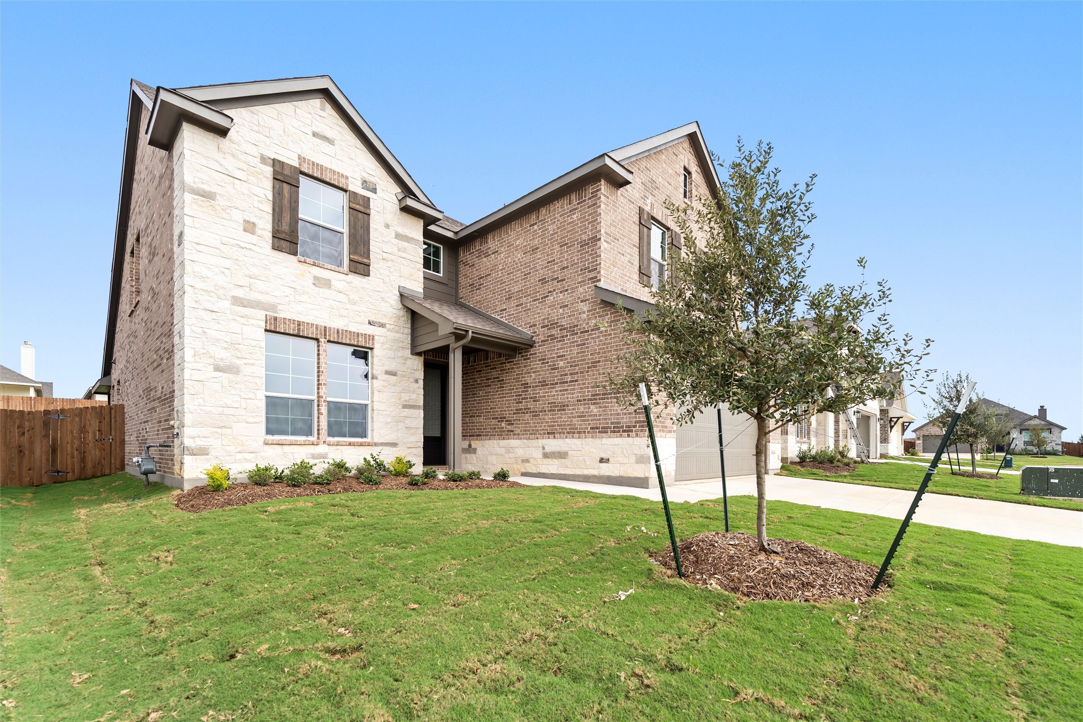 3527 Helena Street Gainesville TX 76240