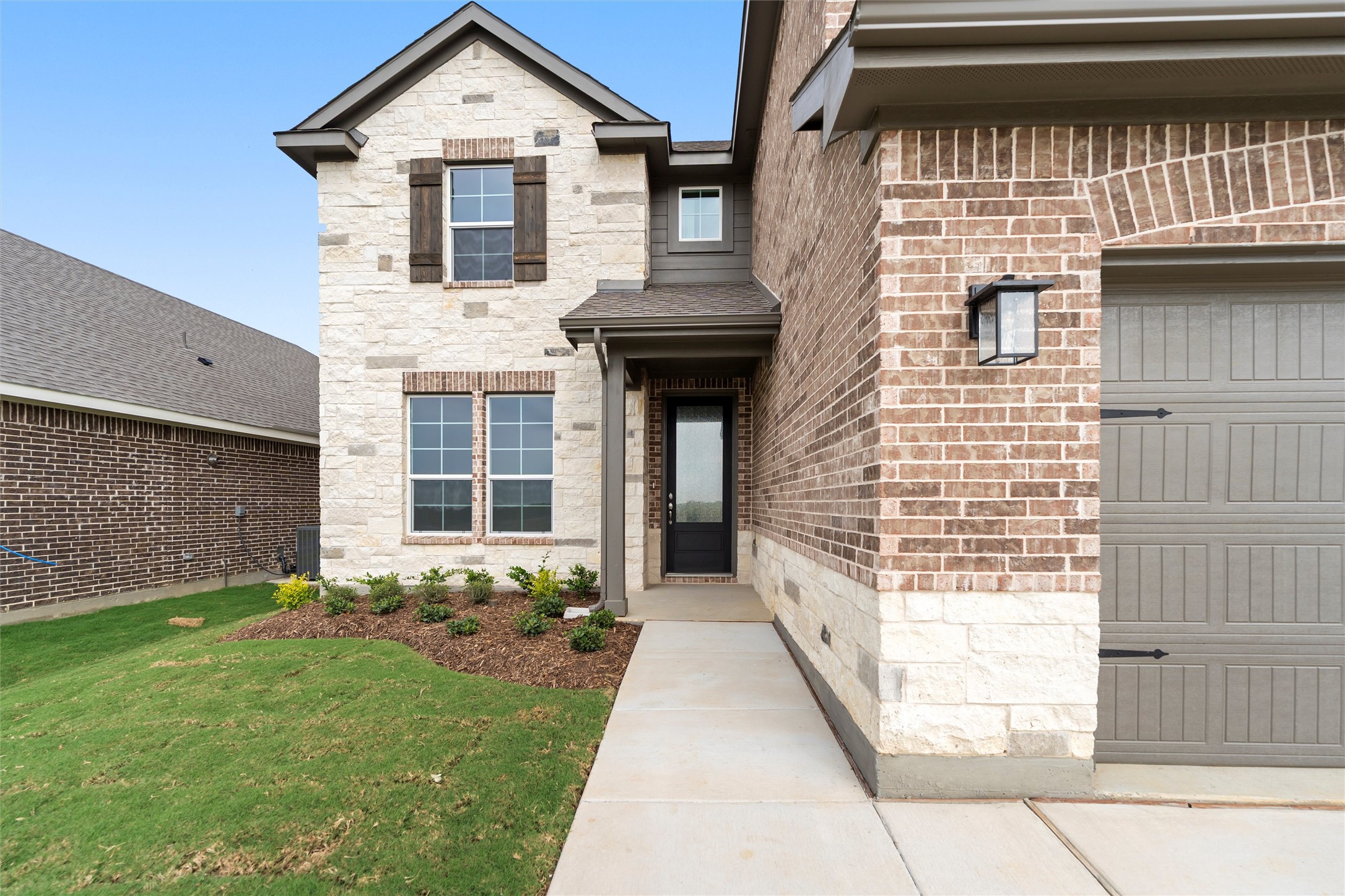 3527 Helena Street Gainesville TX 76240