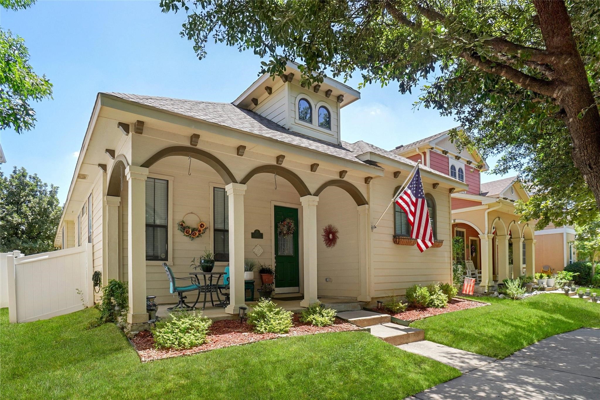 1716 Spanish Moss Way Savannah TX 76227