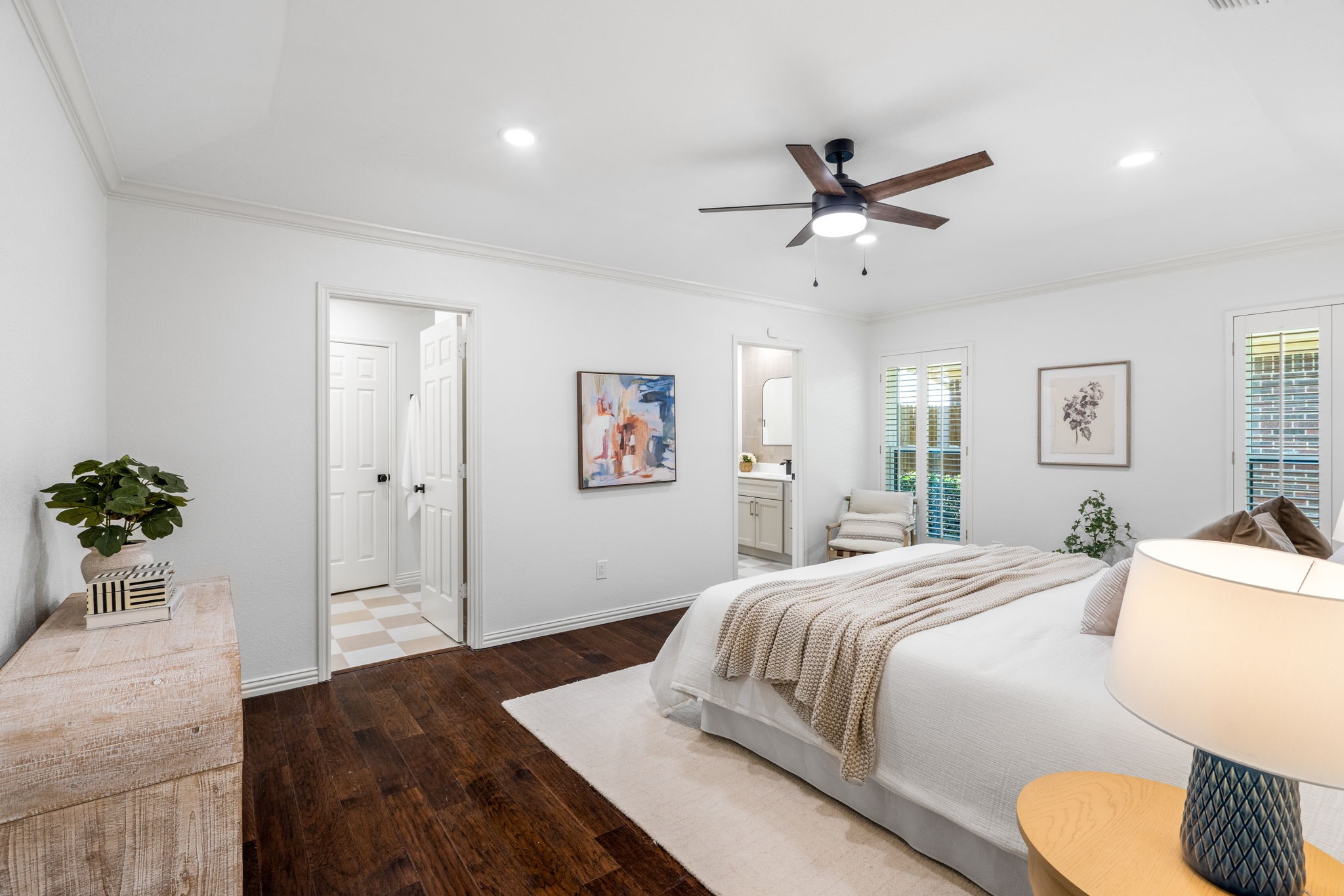 2809 Greg Drive Bedford TX 76021