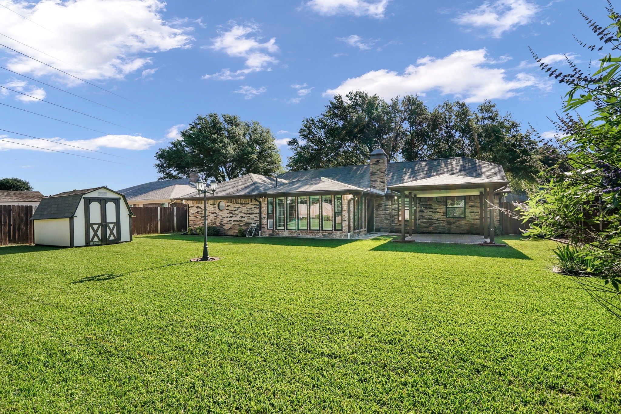 2809 Greg Drive Bedford TX 76021