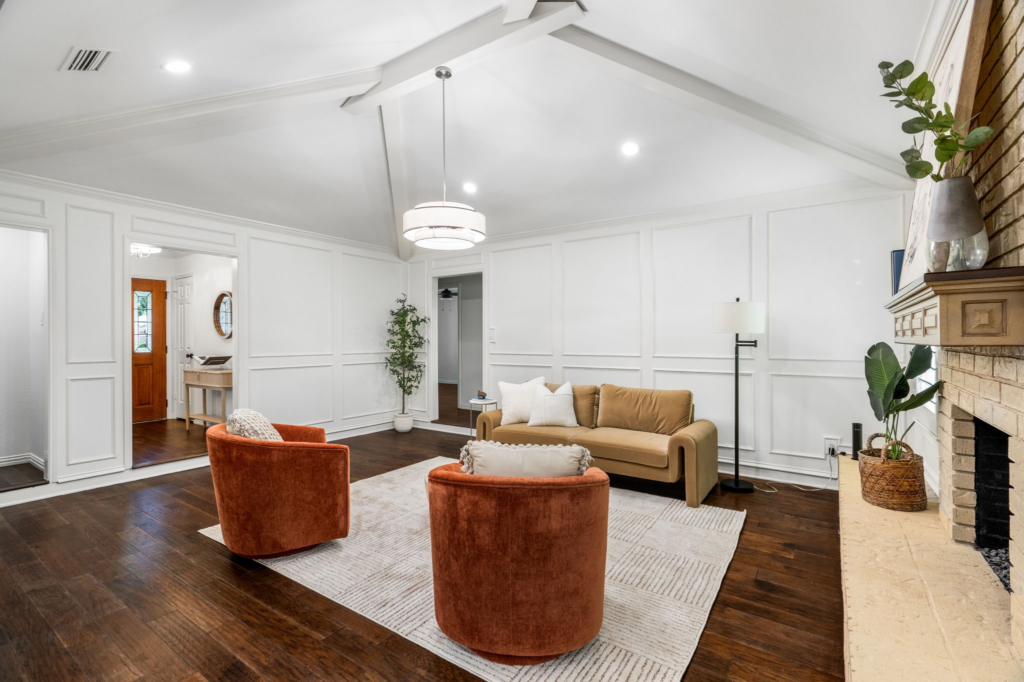 2809 Greg Drive Bedford TX 76021