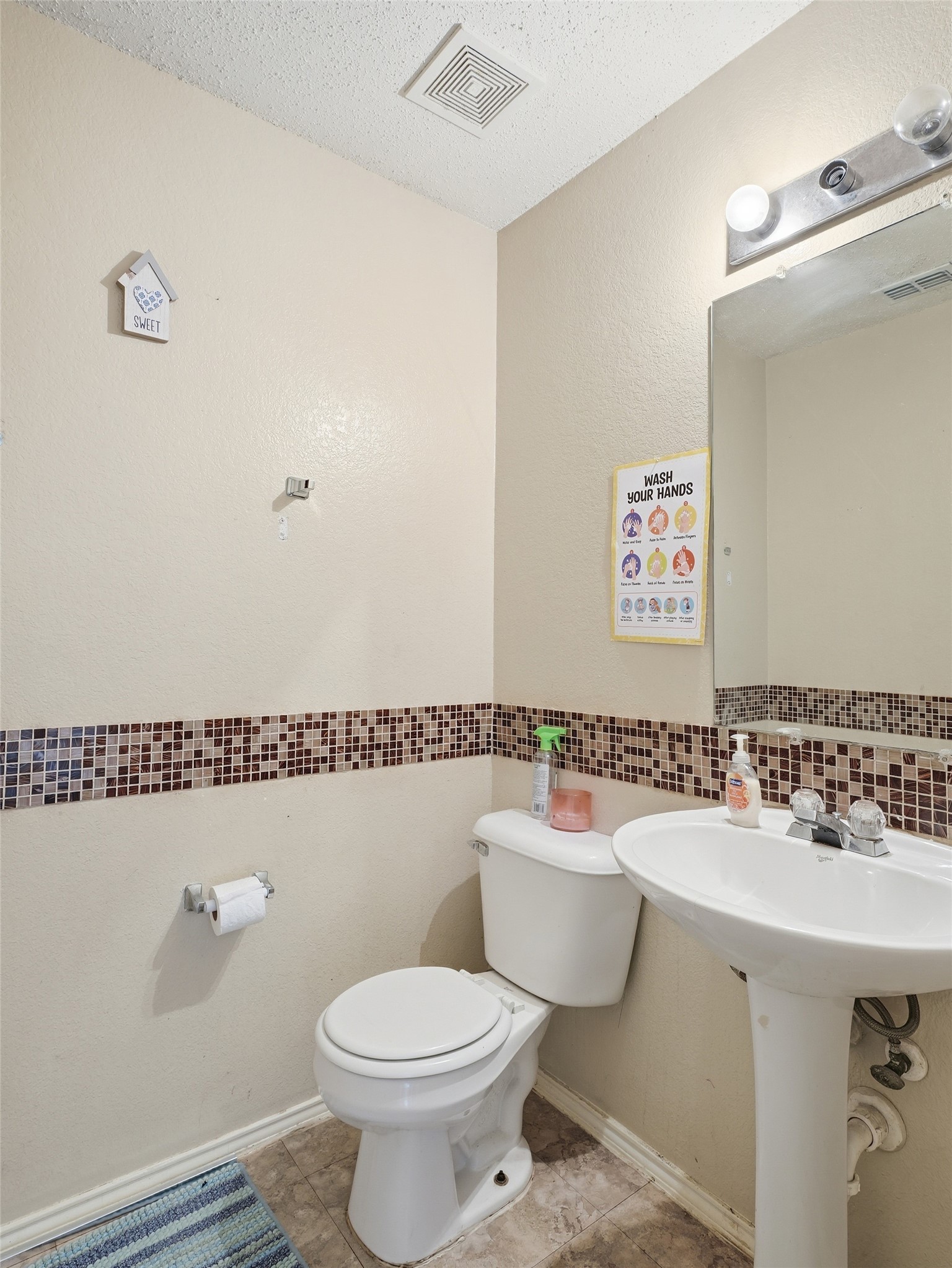 1424 Bumble Bee Drive Lancaster TX 75134