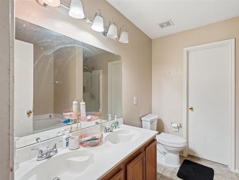1424 Bumble Bee Drive Lancaster TX 75134