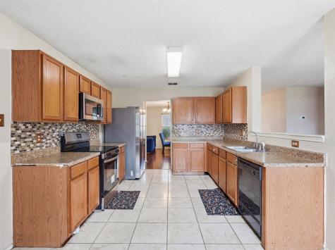 1424 Bumble Bee Drive Lancaster TX 75134