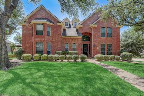 1902 Lakeway Drive Rowlett TX 75088