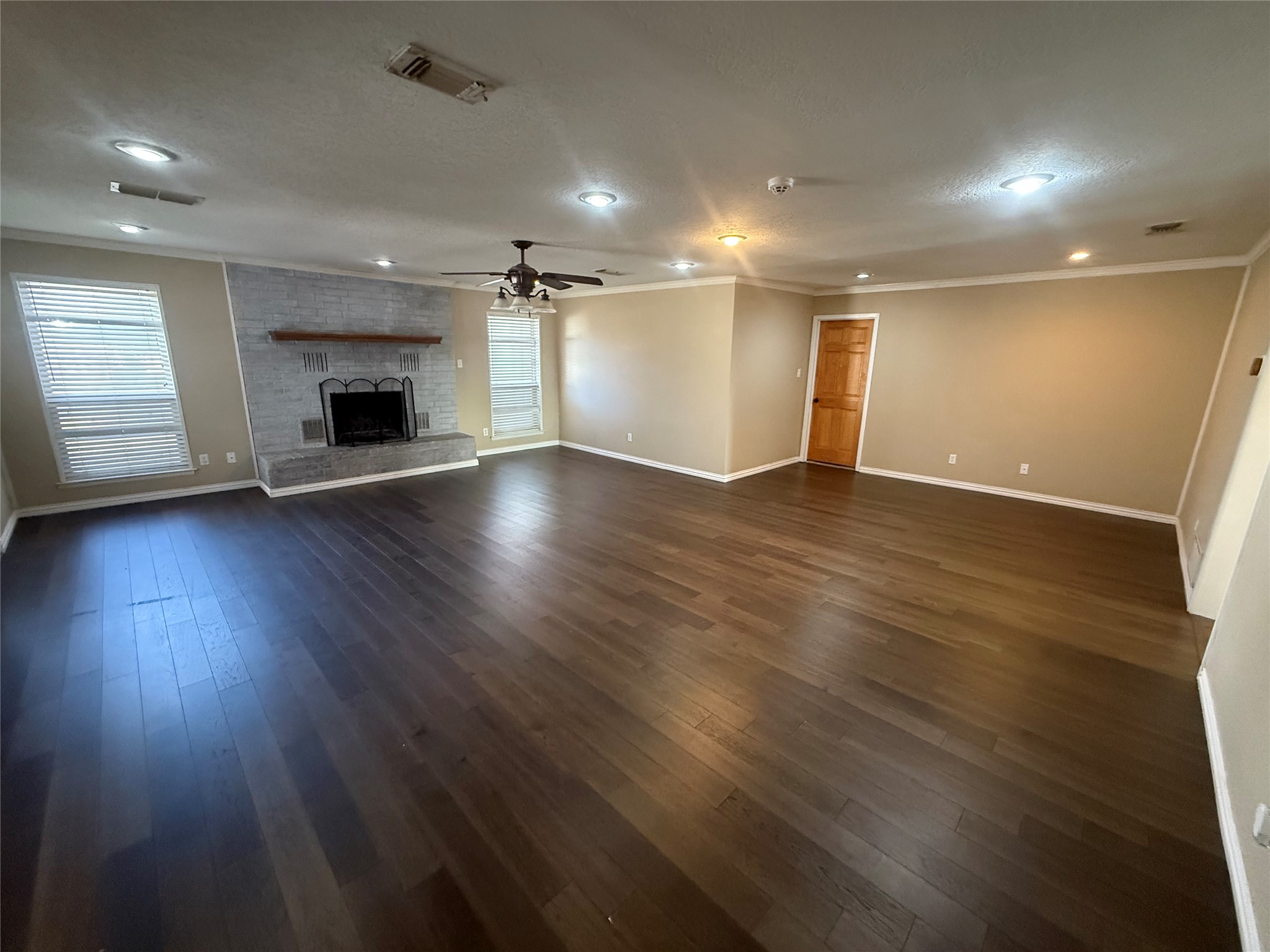 2817 11th Street Mineral Wells TX 76067