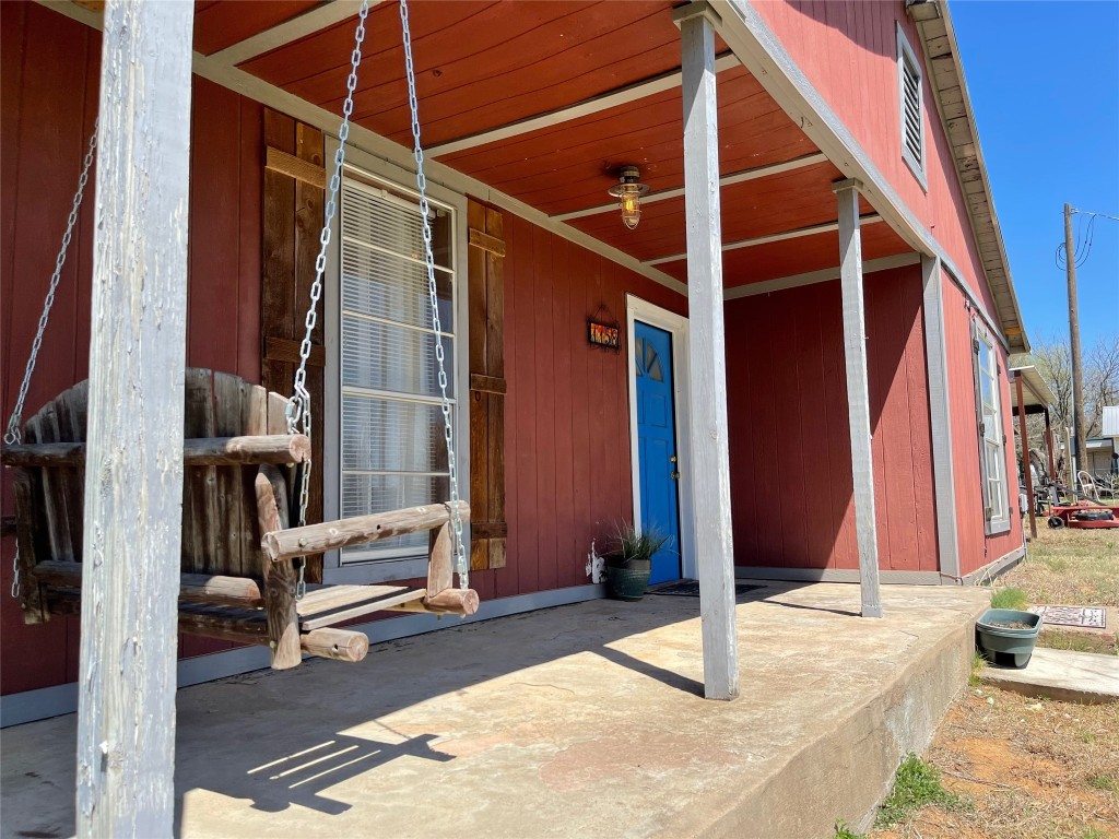 1158 County Road 490 Stephenville TX 76401