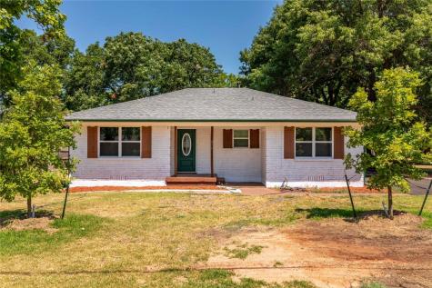 450 W Fulton Street Van Alstyne TX 75495