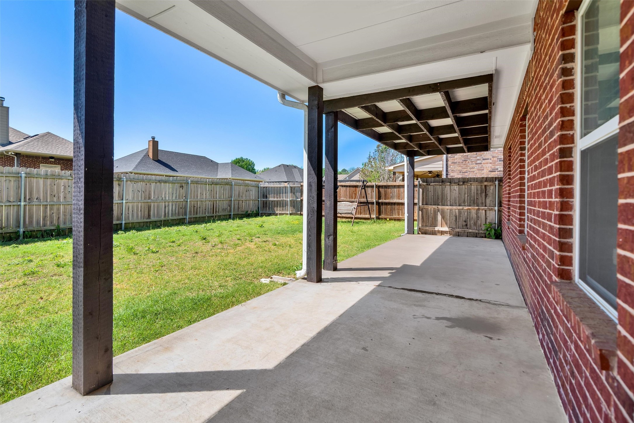 105 Ashlyn Court Whitesboro TX 76273
