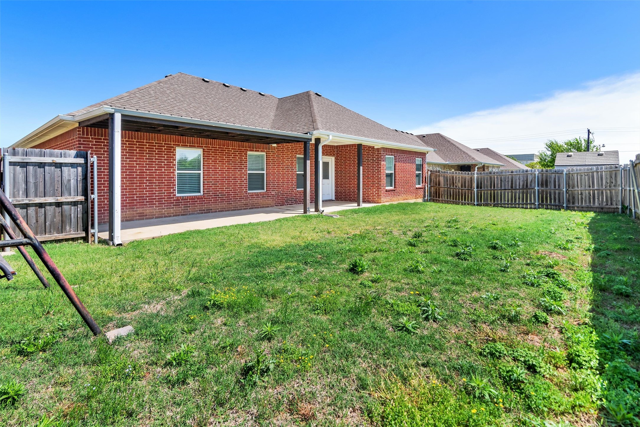 105 Ashlyn Court Whitesboro TX 76273