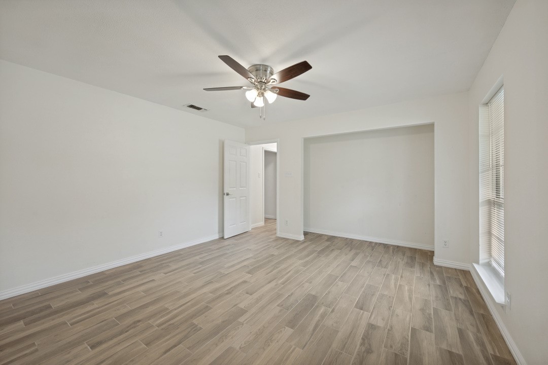 301 Hillcrest Drive Midlothian TX 76065