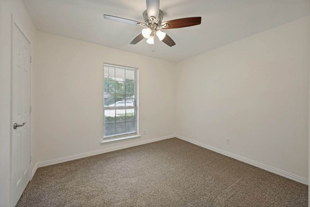 301 Hillcrest Drive Midlothian TX 76065