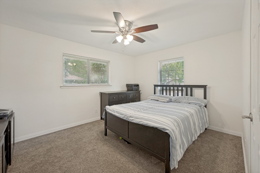 301 Hillcrest Drive Midlothian TX 76065