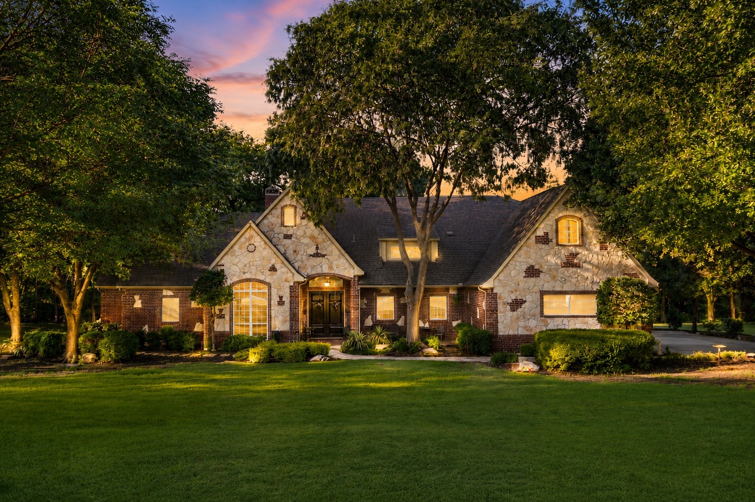 1970 Mary Lee Lane Lucas TX 75002