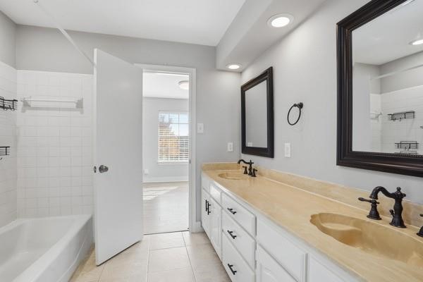 2015 Wimbledon Drive Arlington TX 76017