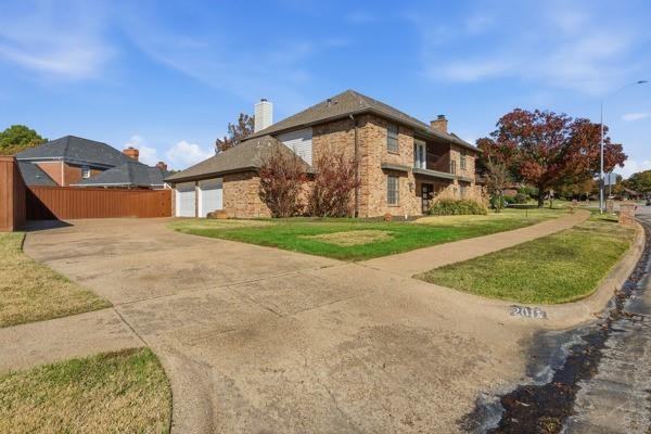 2015 Wimbledon Drive Arlington TX 76017