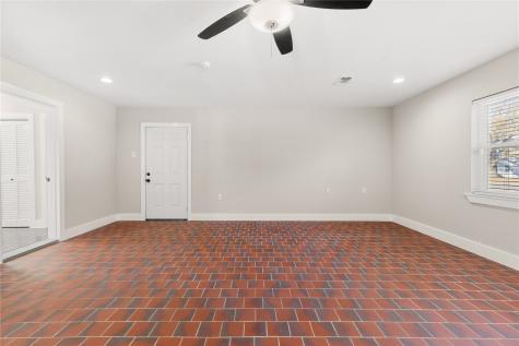 1000 La Villeta Street Mexia TX 76667