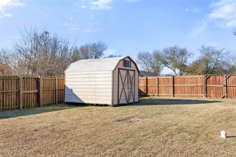 1000 La Villeta Street Mexia TX 76667