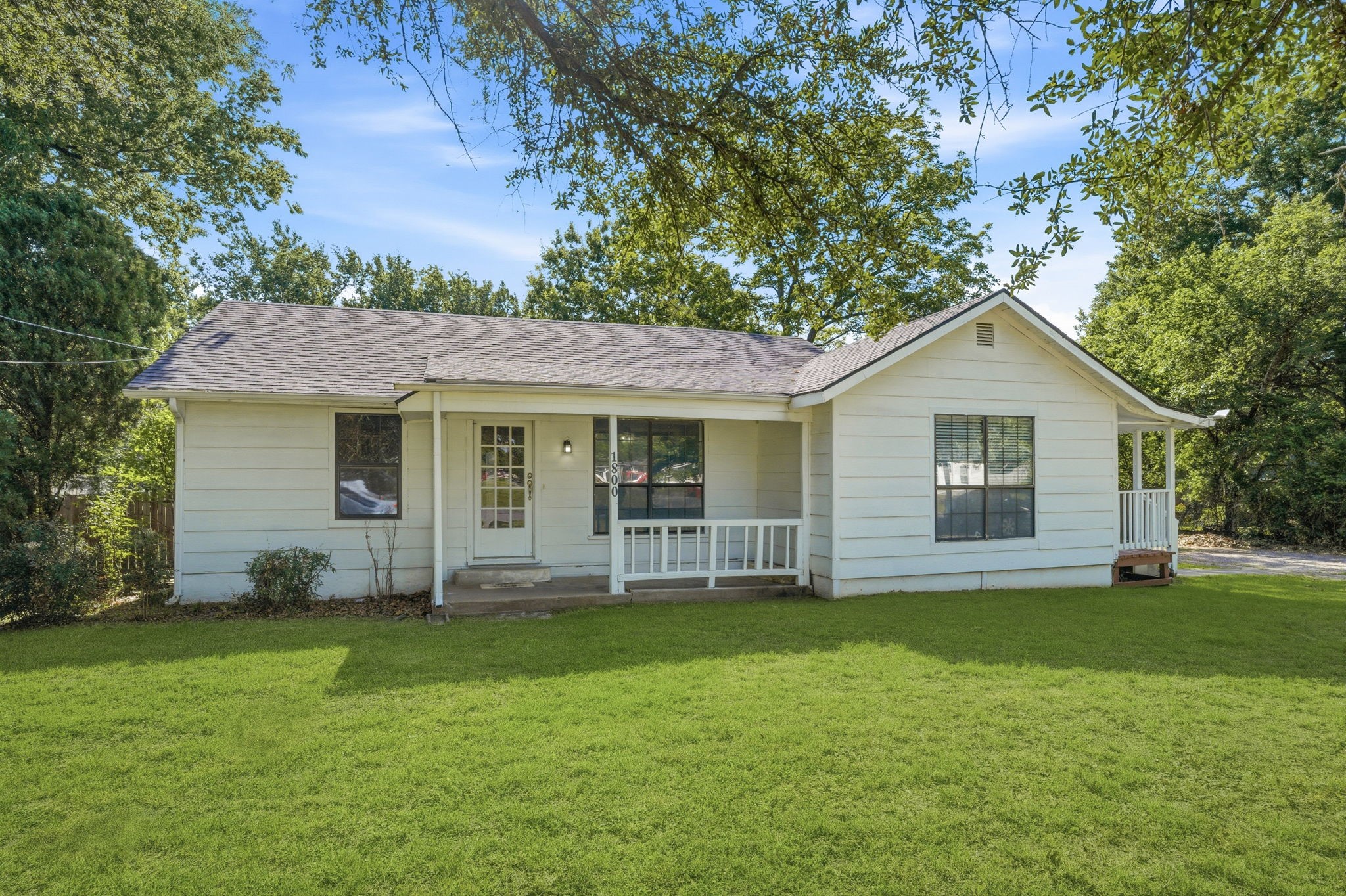 1800 Island Bayou Bonham TX 75418