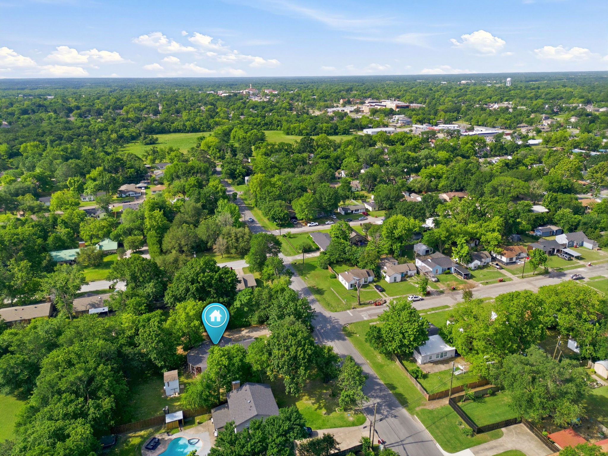 1800 Island Bayou Bonham TX 75418