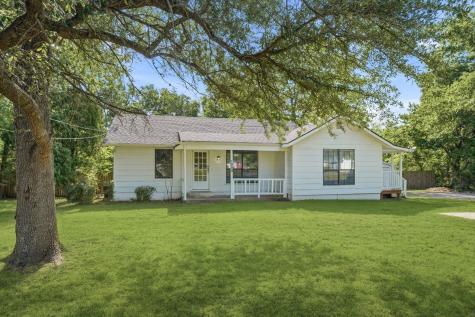 1800 Island Bayou Bonham TX 75418