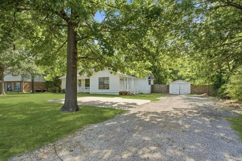 1800 Island Bayou Bonham TX 75418