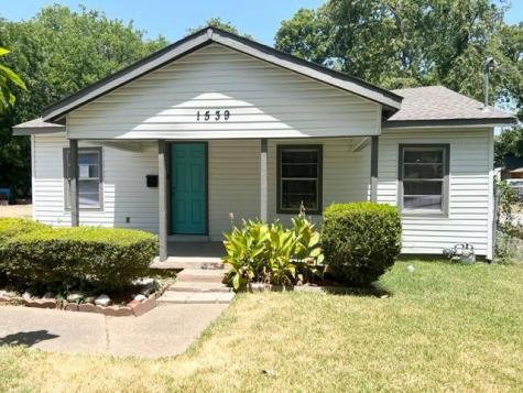 1539 Adelaide Drive Dallas TX 75216