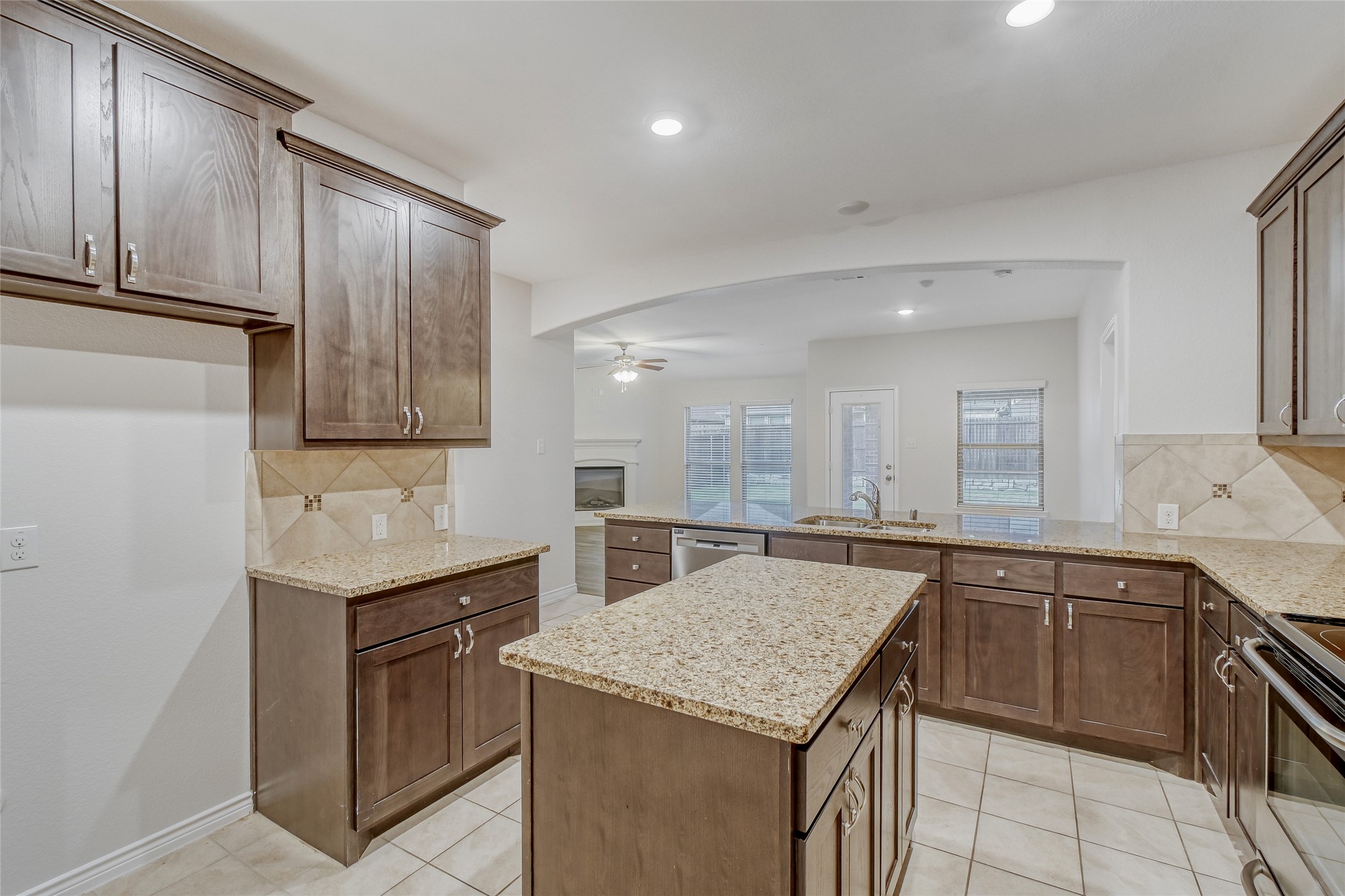 3133 Sunny Hill Way Royse City TX 75189