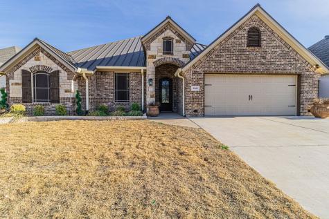 2549 Bunker Hill Drive Burleson TX 76028