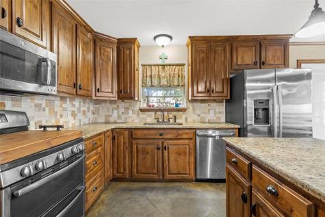 814 N Harrison Street West TX 76691