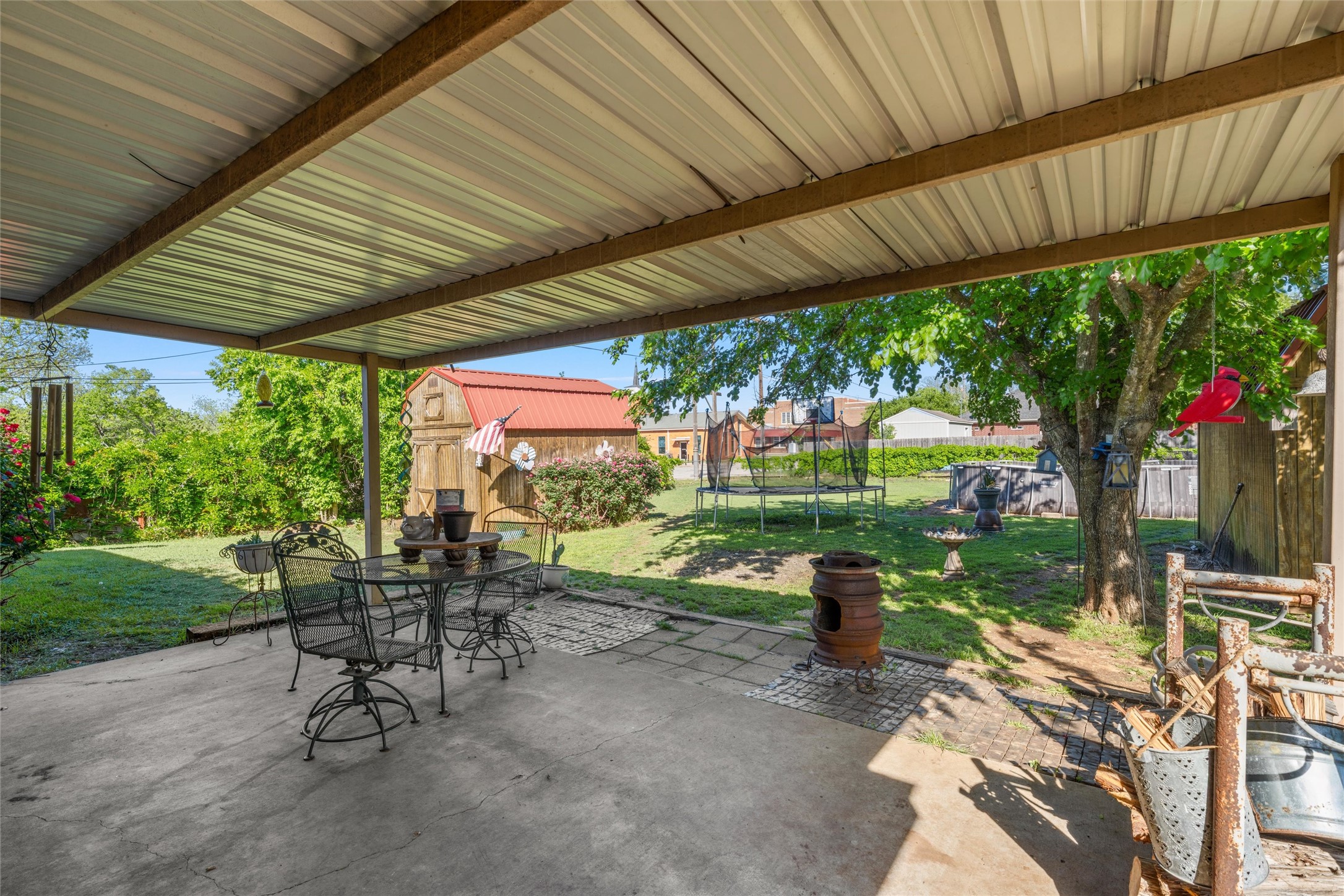 814 N Harrison Street West TX 76691