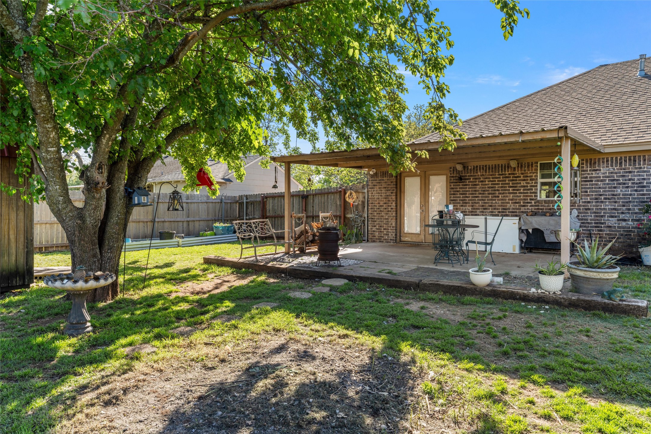 814 N Harrison Street West TX 76691