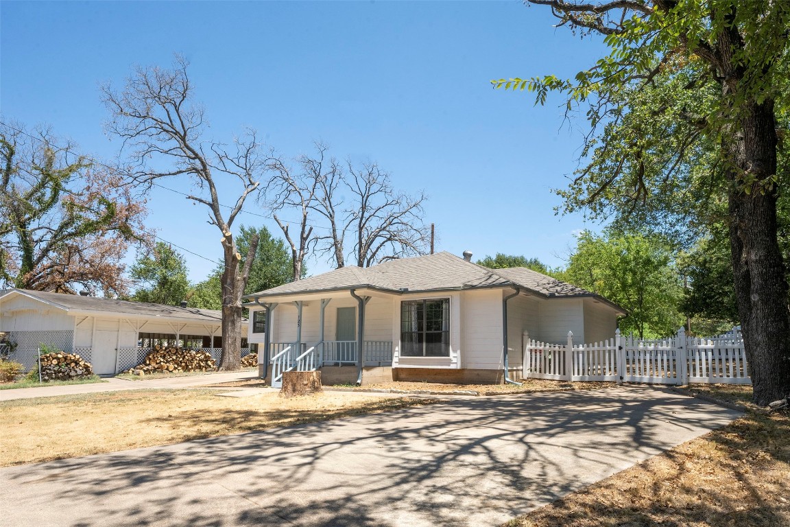 123 Summit Ridge Drive Gun Barrel City TX 75156