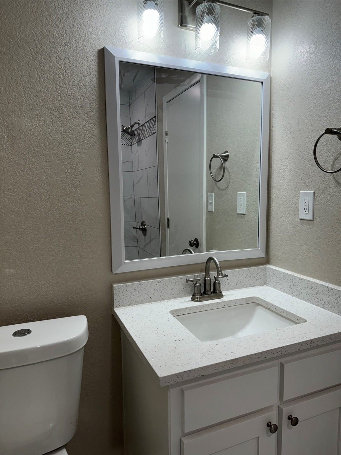 334 Lasalle Drive Van Alstyne TX 75495