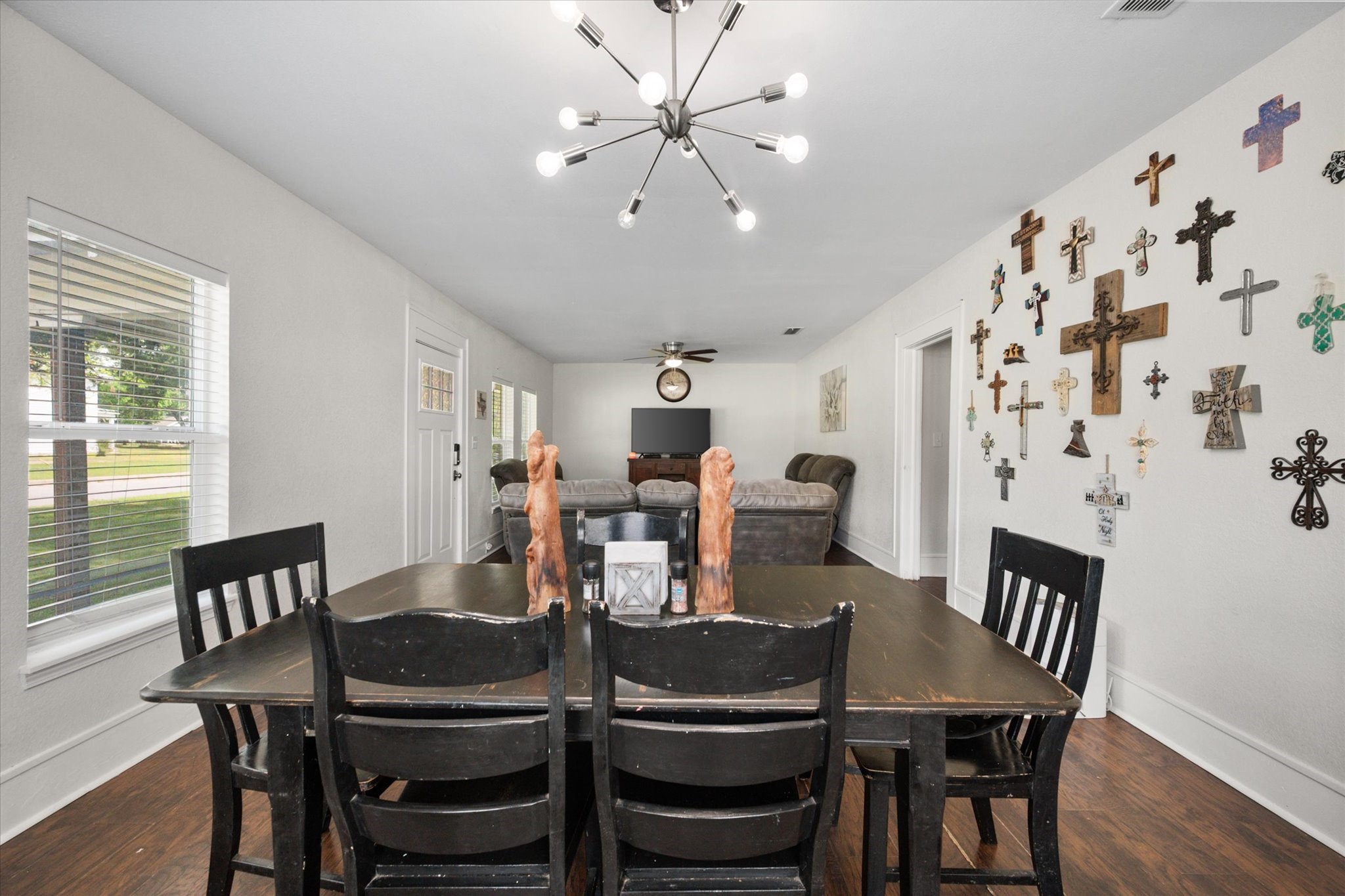 2215 W Park Row Boulevard Corsicana TX 75110